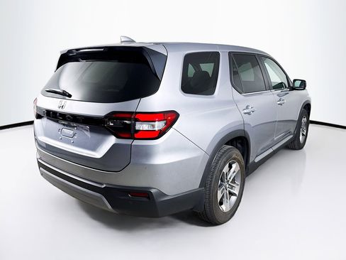 Used 2024 Honda Pilot EX-L image 32