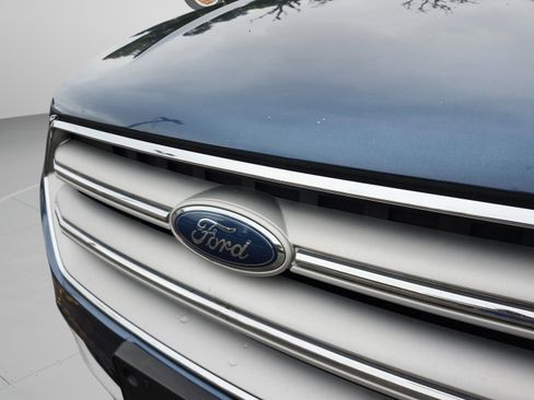 Used 2018 Ford Escape SEL image 22