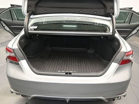 Used 2023 Toyota Camry XSE image 16