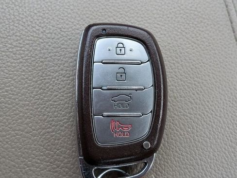 Used 2018 Hyundai Elantra Limited w/ Limited Ultimate Package 02 image 30