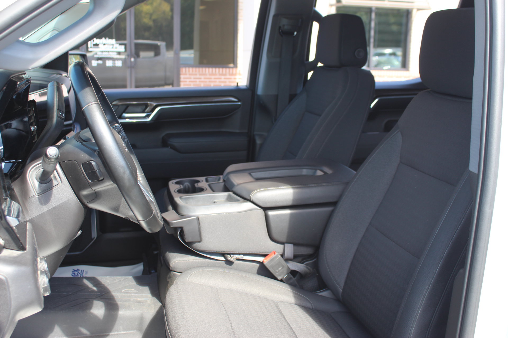 Used 2023 Chevrolet Silverado 1500 RST w/ Z71 Off-Road Package AWD/4WD image 17