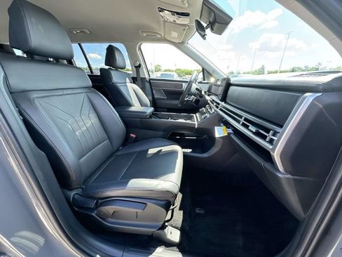 Used 2024 Hyundai Santa Fe SEL FWD image 27