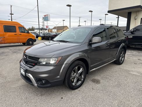 Used 2016 Dodge Journey Crossroad image 2