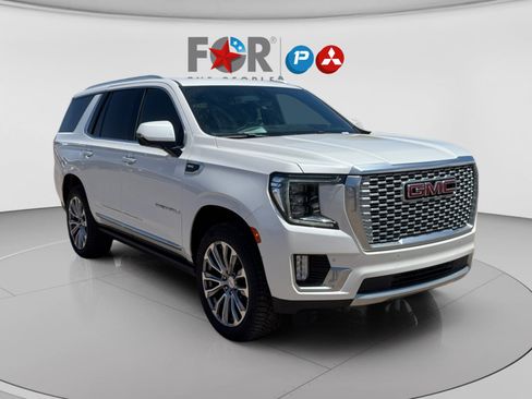 Used 2022 GMC Yukon Denali w/ Denali Ultimate Package AWD/4WD image 7