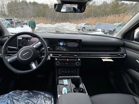 New 2026 Hyundai Tucson Limited image 13