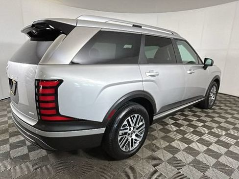 Used 2026 Hyundai Palisade SEL AWD/4WD image 2