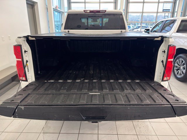 Certified 2024 Chevrolet Silverado 3500 High Country w/ LPO, Dark Essentials Package AWD/4WD image 47