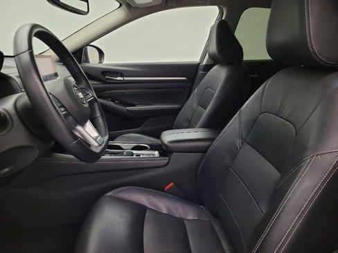 Used 2020 Nissan Altima 2.0 Platinum image 17