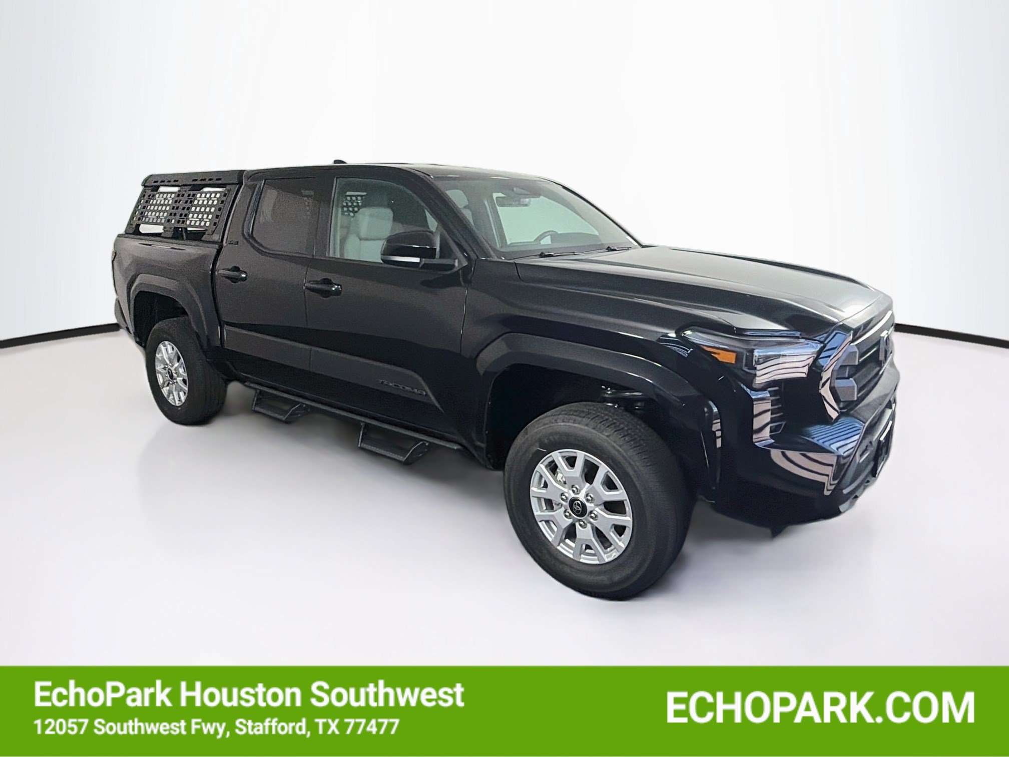 Used 2026 Toyota Tacoma SR5 AWD/4WD image 1