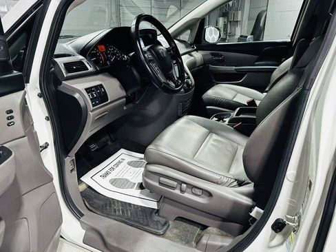 Used 2015 Honda Odyssey Touring image 22