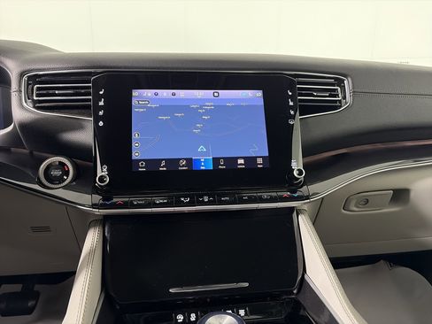 Used 2022 Jeep Wagoneer Series I image 29