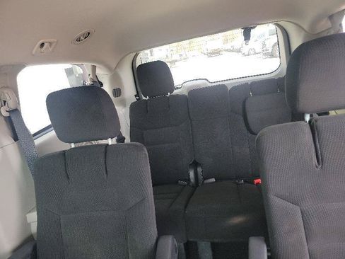 Used 2016 Dodge Grand Caravan SE w/ Quick Order Package 29E SE FWD image 13