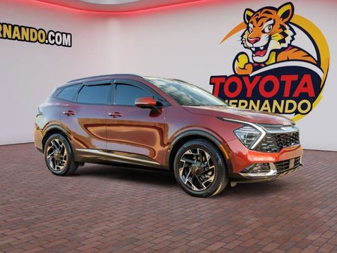 Used 2024 Kia Sportage SX FWD image 3