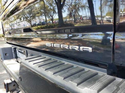 Used 2021 GMC Sierra 2500 Denali w/ Denali Ultimate Package image 7