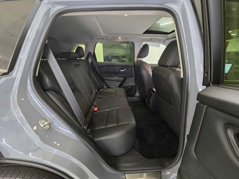 Used 2024 Nissan Rogue SL w/ SL Premium Package FWD image 12