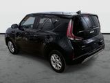 Used 2023 Kia Soul LX w/ LX Technology Package image 2