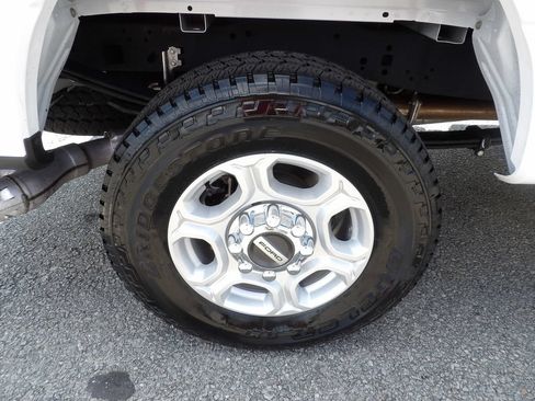 Used 2025 Ford F250 XLT w/ FX4 Off-Road Package AWD/4WD image 54