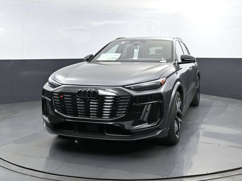 New 2027 Audi SQ6 e-tron Premium Plus AWD/4WD image 2