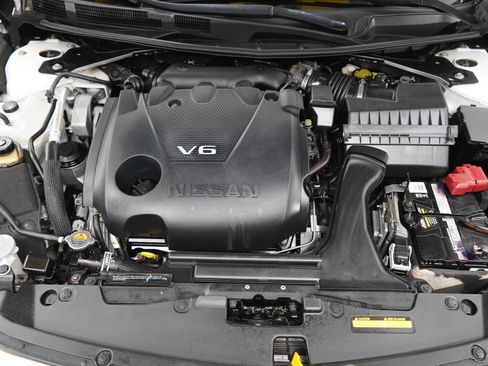 Used 2016 Nissan Maxima 3.5 SV FWD image 28