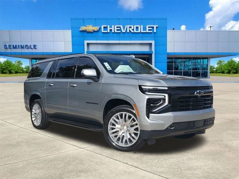 New 2026 Chevrolet Suburban RST w/ RST Capability Package AWD/4WD image 1