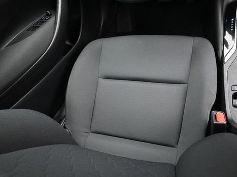 Used 2025 Toyota Corolla LE FWD image 13