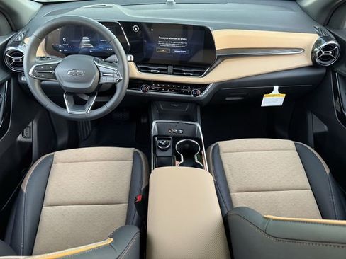 New 2026 Chevrolet Equinox ACTIV w/ Convenience Package III image 11