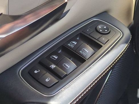 Used 2019 RAM 1500 Limited w/ Advanced Safety Group AWD/4WD image 25
