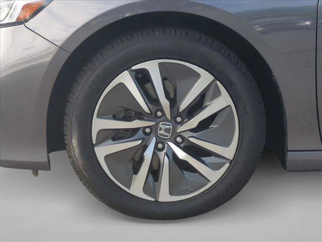 Used 2018 Honda Accord Touring image 9