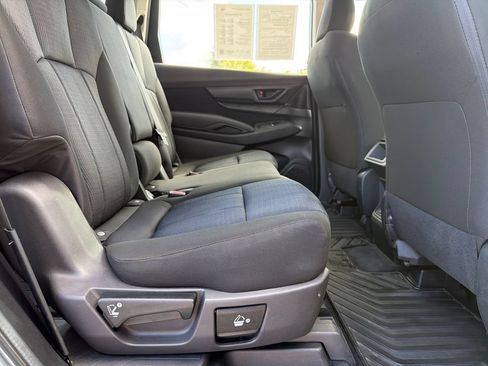 Used 2024 Subaru Ascent 8-Passenger AWD/4WD image 38