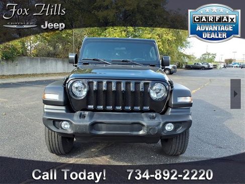 Used 2022 Jeep Wrangler Unlimited Sport image 2
