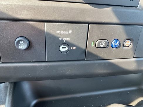 New 2025 Chevrolet Express 3500 w/ Driver Convenience Package image 29