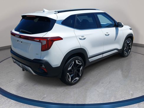 Used 2024 Kia Seltos SX w/ SX Sunroof Package AWD/4WD image 5