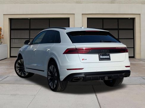 Used 2025 Audi Q8 Premium Plus w/ Premium Plus Package AWD/4WD image 2