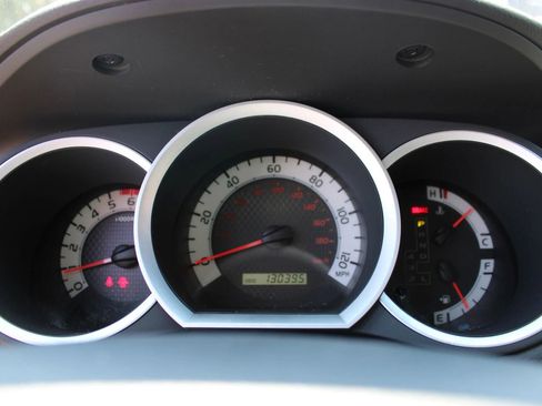 Used 2015 Toyota Tacoma PreRunner image 35