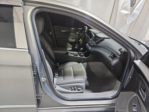Used 2019 Chevrolet Impala LT w/ Sunroof and Spoiler Package image 13
