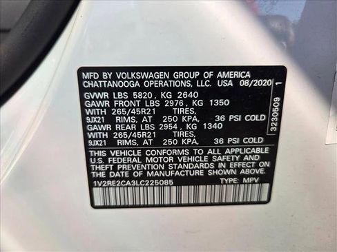 Used 2020 Volkswagen Atlas Cross Sport SEL R-Line image 22