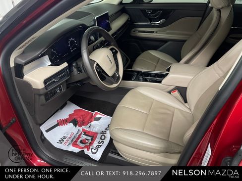 Used 2022 Lincoln Corsair FWD w/ Premium Package image 15