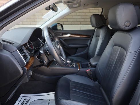 Used 2018 Audi Q5 2.0T Premium AWD/4WD image 14