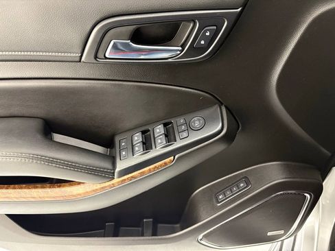 Used 2018 Chevrolet Tahoe Premier image 21