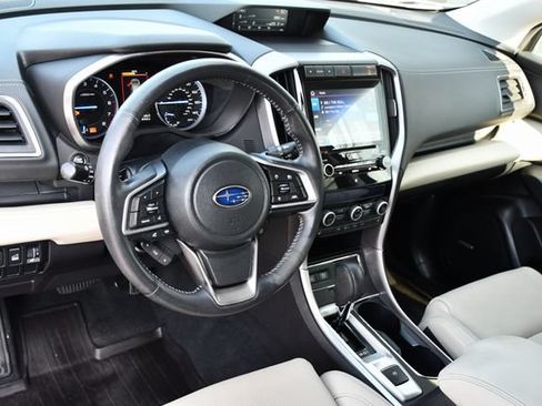 Used 2020 Subaru Ascent Limited w/ Technology Package AWD/4WD image 16
