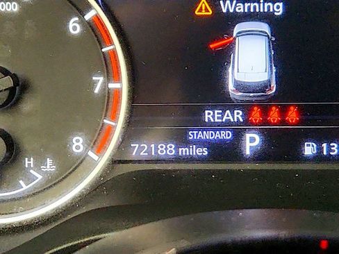 Used 2021 Nissan Rogue SV FWD image 14