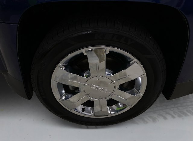 Used 2010 GMC Terrain SLE FWD image 20