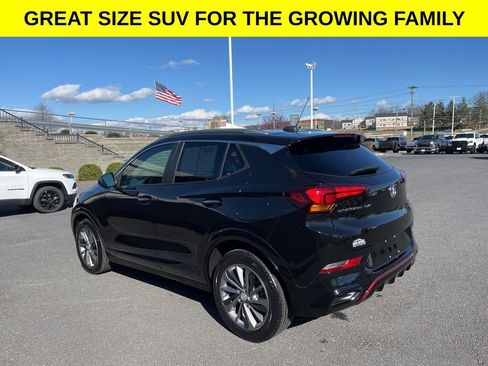 Used 2023 Buick Encore GX Select w/ Experience Buick Package FWD image 7