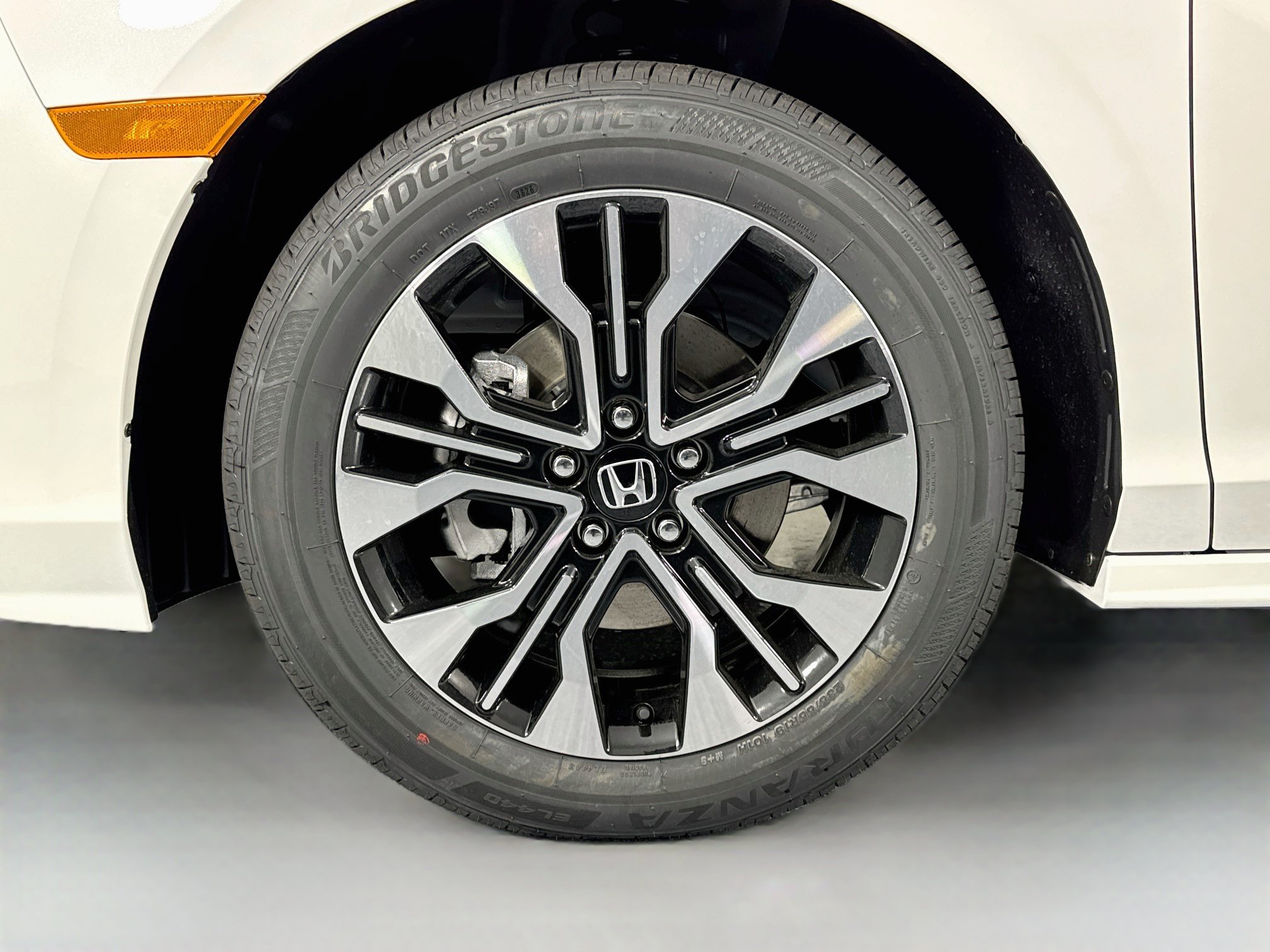 New 2027 Honda Odyssey Elite image 34