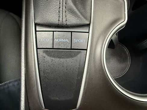 Used 2024 Toyota Camry LE image 20