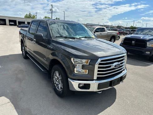 Used 2015 Ford F150 XLT w/ Equipment Group 302A Luxury AWD/4WD image 20