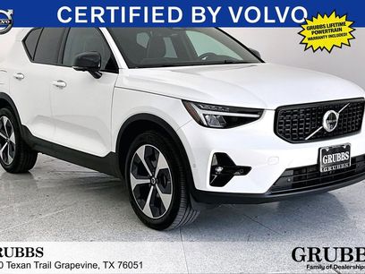 Certified 2025 Volvo XC40 B5 Plus