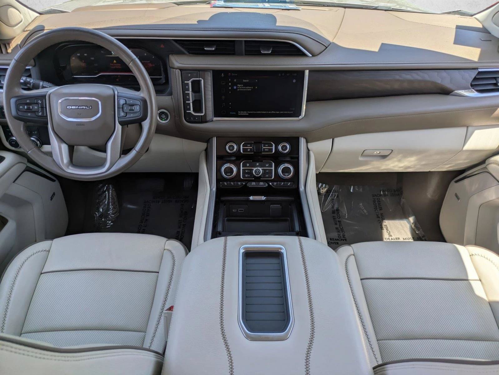 Used 2023 GMC Yukon XL Denali AWD/4WD image 17