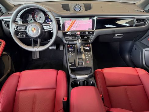 New 2026 Porsche Macan AWD/4WD image 34