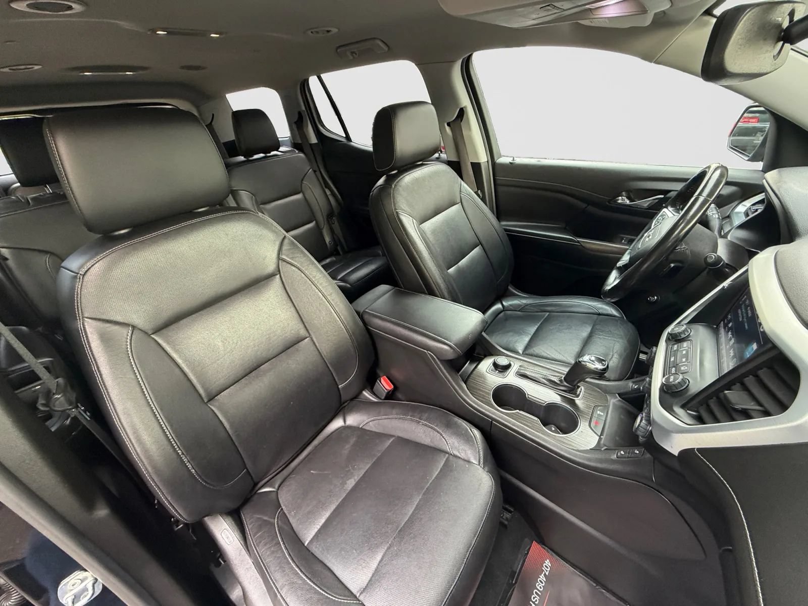Used 2019 GMC Acadia SLT AWD/4WD image 23